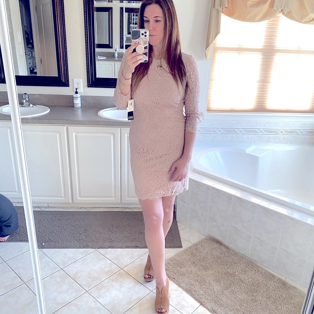 Blush lace 3/4 sleeve dress